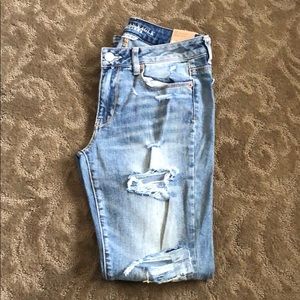 American Eagle Distressed Denim Jeans